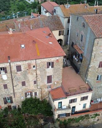 Casa a Scarlino