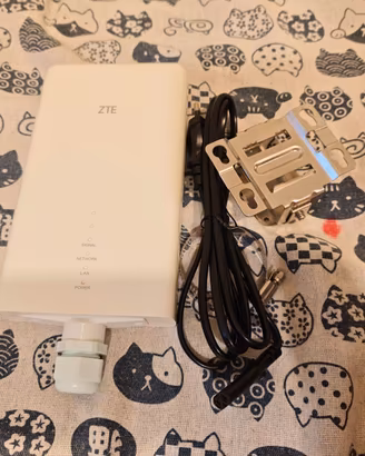 ZTE MC7010 ROUTER 5G OUTDOOR FWA CPE X55 MODEM SIM