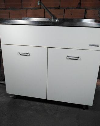 LAVELLO ACCIAIO INOX CON SOTTOLAVELLO “MONTEGRAPPA