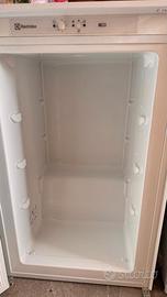 ELECTROLUX KUB3AE88S CONGELATORE VERTICALE INCASSO