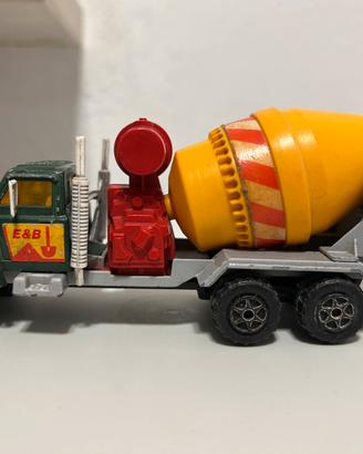 Majorette camion betoniera
