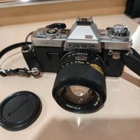 Macchina fotografica analogica