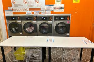 Lavanderia self