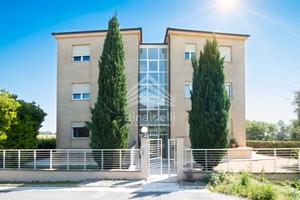 Pari al Nuovo con Cantina e Posto Auto