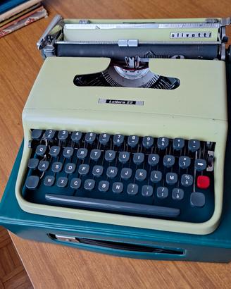 Olivetti lettera 22