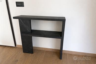 Consolle effetto marmo nera