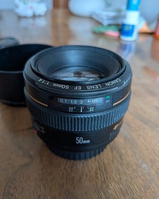 Canon 50 f/1.4 USM