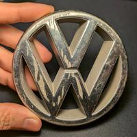 Logo Stemma Badge VW Golf MK3
anteriore rilievo