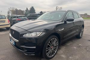 Jaguar F-Pace 2.0 D 180 CV Portfolio