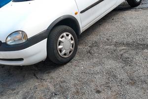 auto Opel Corsa 