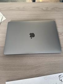 Mac book pro 256 gb
