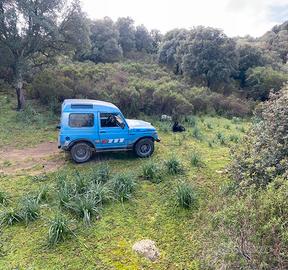 SUZUKI SJ400/Samurai