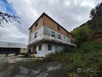 Capannone - Cupra Marittima