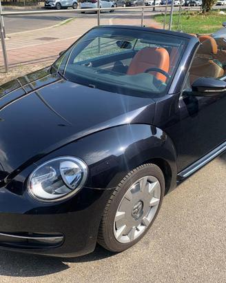 VOLKSWAGEN Maggiolino Cabrio 2.0 TDI 150Cv 6M Cl