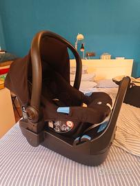 Ovetto chicco Kaily + base isofix