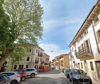 Avesa Qudrilocale Arredato