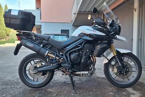 triumph tiger 800 xr