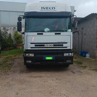 IVECO EuroTech Cursor 430cv tre assi autocisterna