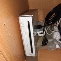 Nintendo Wii + 2 joypad + Wii sport + Simpson + Ju