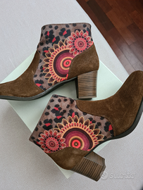 Stivaletti Desigual n. 37