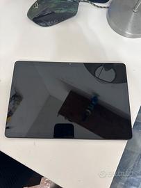 annuncio tablet LENOVO