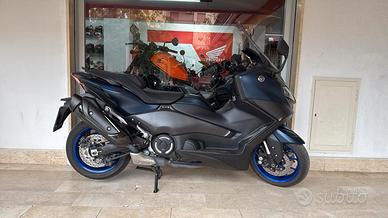 Yamaha T Max 560
