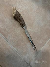 Taglia carte + contenitore sale pepe