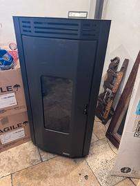 Idro stufa a pellet Puros