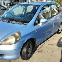 Honda Jazz benzina adatta a neopatentati 