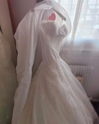 vestito da sposa bianco 