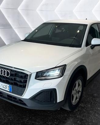 Audi Q2 2.0 30 TDI BUSINESS S TRONIC
