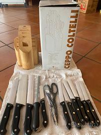 CEPPO PORTACOLTELLI IN LEGNO CON SET COMPLETO DI C