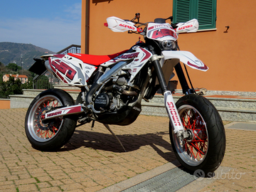 HONDA CRF 450 MOTARD (patente A2)