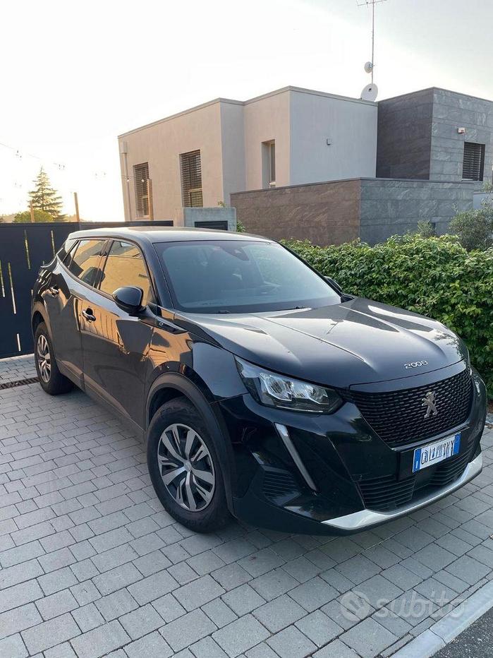 Peugeot e-2008 elettrica Active 136 CV - 29.000 km