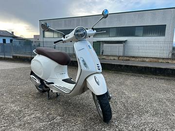 Vespa Piaggio 50 Primavera 4 tempi
