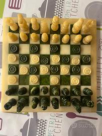 Schacchiera completa in alabastro