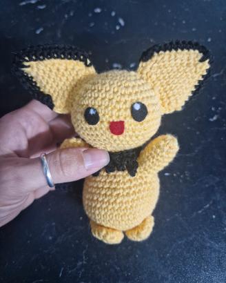 Pupazzo Peluche handmade amigurumi Pichu Pokemon