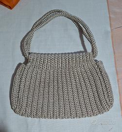 Borsa artigianale fatta a mano in cordino 