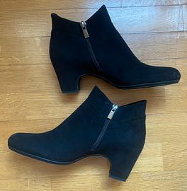 Stivaletto camoscio nero 38