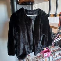 pelliccia ecologica nera