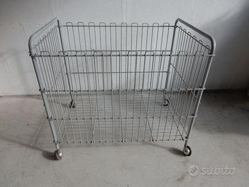 CARRELLO PIEGHEVOLE PER BIANCHERIA