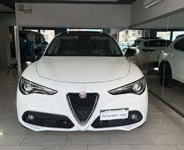 ALFA ROMEO STELVIO TETTO APRIBILE