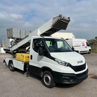 IVECO DAILY 35S14 SCALA MOBILE BOCKER 33,5m