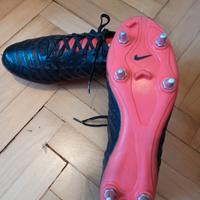 scarpe calcio Nike Tiempo