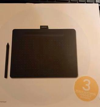 Tavoletta grafica WACOM INTUOS