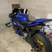 Yamaha YZF R6 - 2006
