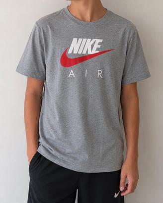 T-shirt Nike Air originale 12-13 anni