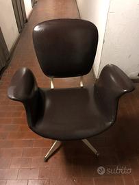 Poltroncina knoll vitra cassina Castiglioni