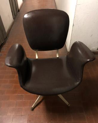 Poltroncina knoll vitra cassina Castiglioni