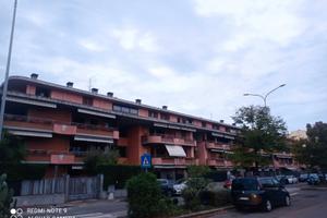 Zona millepiedi viale kennedy bilocale arredato